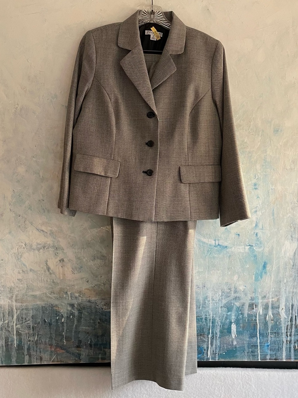 Vintage Pendleton 100% Virgin Wool Houndstooth Pantsuit Fully Lined Size 16